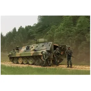 Pla Zsd89 Apc - 1:35e - Hobby Boss pas cher