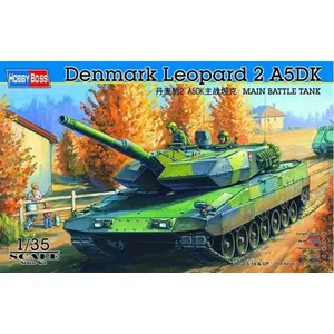 Danish Leopard 2a5 Dk Tank - 1:35e - Hobby Boss pas cher