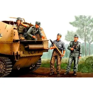 Comparateur de prix : German Spg Crew - 1:35e - Hobby Boss