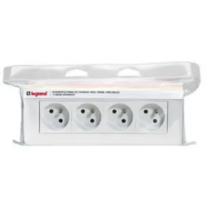 LEGRAND Kit Essentiel Mosaic 4 prises de courant + support + cadre saillie