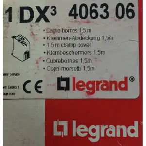 Legrand - 406306 - Cache bornes pour produits dx 1,5 Modules/pôle pas cher