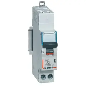 Comparateur de prix : Legrand Disjoncteur DNX³ 4500 autovis UN 230V 32A 45kA courbe C 1 module