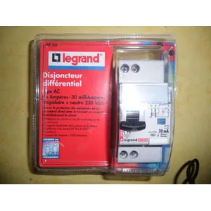 Legrand - disjoncteur différentiel phase + neutre 16a type ac 2 modules 210092835Vendu paramazon