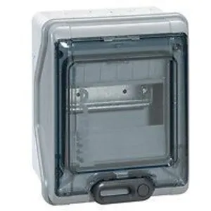 Comparateur de prix : Coffret électrique étanche 1 rangée 6 modules - LEGRAND - IP55