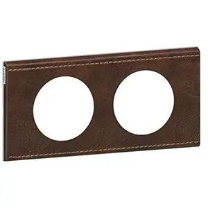 Comparateur de prix : Plaque Céliane Matières 2 postes finition Cuir Brun Texturé Legrand 069402