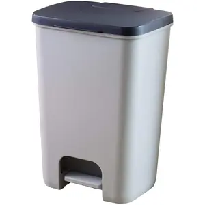 Comparateur de prix : Curver Poubelle à pédale Essentials 20 L Gris clair TU