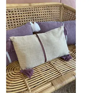 Now's Home Coussin en coton beige avec pompons rose 30x50cm pas cher