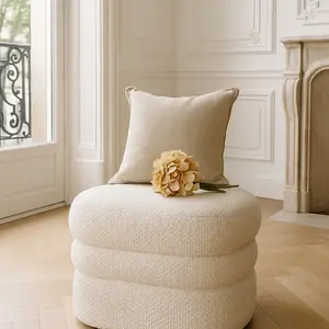 Comparateur de prix : Now's Home Pouf en bouclette écru et structure en bois
