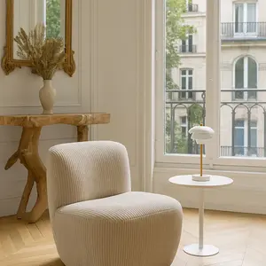 Now's Home Fauteuil en tissu bouclette beige et structure en bois