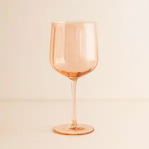 Lot de 4 verres à pied en verre 49cl rose