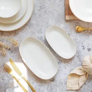 Lot 6 assiettes ovales nuance 19x10.5cm en porcelaine blanc Novastyl pas cher