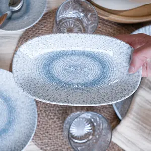 Novastyl Lot de 6 assiettes ovales en porcelaine blanche et bleue 23,5cm pas cher