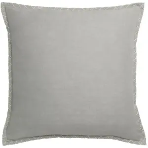 3S. x Home Maison Vivaraise Coussin Nala Perle 45x45cm pas cher