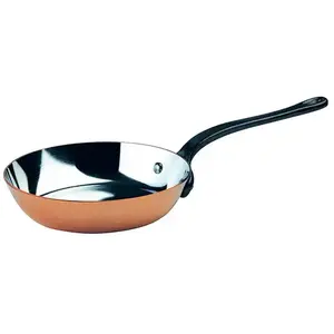 Comparateur de prix : Baumalu poêle en cuivre et manche en fonte - 24 cm