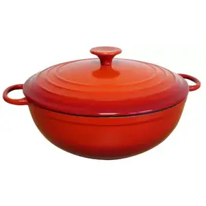 Cocotte BAUMALU fonte emaillee basse et couvercle pas cher