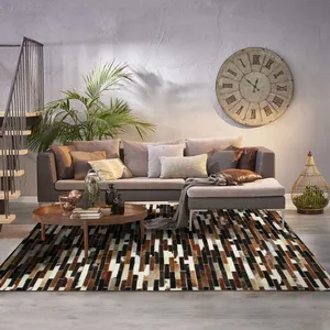 Comparateur de prix : THEDECOFACTORY Tapis en cuirs recyclés lignes marron multi 190x290 190 x 290 cm