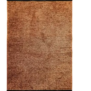The Deco Factory Tapis tissé plat coton noir et reflet lumière orange 160x230 pas cher