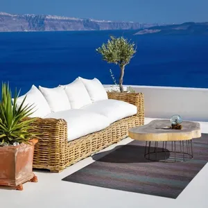 THEDECOFACTORY Saint-tropez - tapis extérieur-intérieur motifs lignes bleu 160x230 pas cher