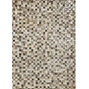 THEDECOFACTORY Tapis recyclé cuir éclats argentés gris clair 120x170 120 x 170 cm