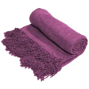 Thedecofactory BANGALORE - Plaid à franges en viscose rose dalhia 130x150Vendu paramazon