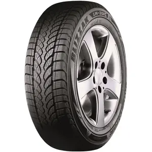 Bridgestone Blizzak LM-32 C 215/60 R16 103/101T