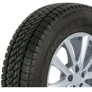 Comparateur de prix : Pneus d'hiver Bridgestone Blizzak W810 ( 205/65 R16C 107/105T 8PR EVc )