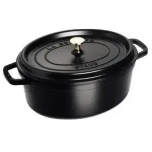 Comparateur de prix : STAUB Cocotte Ovale - En fonte - Emaillée - 31 cm - 5,5L - Noir Mat