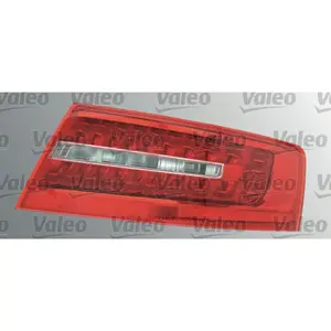 Comparateur de prix : VALEO Feu arrière pour AUDI: A6, S6, RS6 (Ref: 043842)