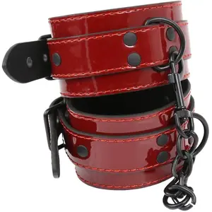 Menottes Poignets BDSM VerniesVendu pardorcel-store