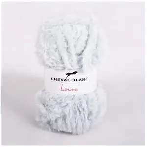 Non communiqué Pelote de fourrure Louve - Cheval Blanc(...) - 210 Bleu pas cher