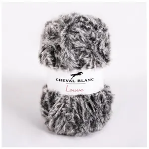 Pelote de fourrure Louve - Cheval Blanc 350 Multicolore - 350 Multicol... pas cher