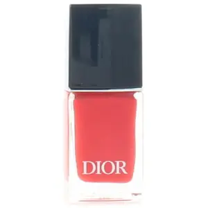 Comparateur de prix : Dior Vernis - Vernis à ongles effet gel et couleur couture- Dior