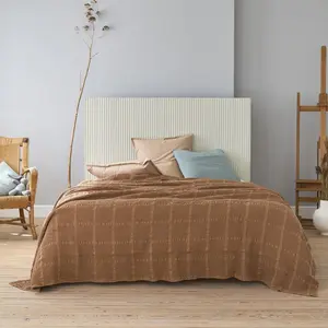 Comparateur de prix : Couvre-lit en jacquard de coton marron 260x240cm - ESSIX 260 x 240 cm