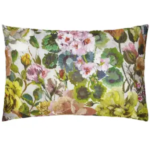 Designers Guild Taie d'oreiller imprimée GRANDIFLORA en satin de coton Multicolore pas cher