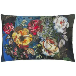 Designers Guild Taie d'oreiller imprimée MINAKARI COBALT en satin de coton bleu pas cher
