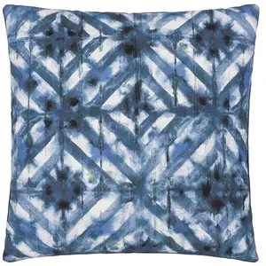 Comparateur de prix : Designers Guild Housse de coussin imprimée en coton bleu indigo 60x60cm