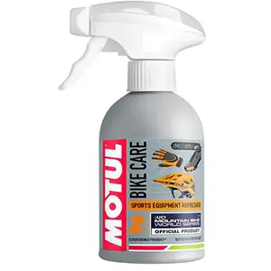 Nettoyant pour équipements sportifs Motul 300 ml - Nettoyant pour équipements sportifs pas cher
