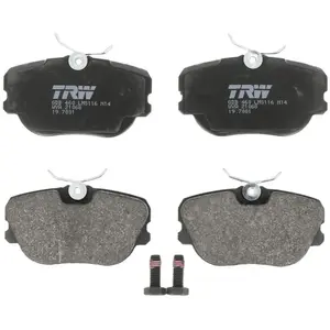 TRW Plaquettes de frein X4 pour SAAB: 900, 9000 (Ref: GDB460) pas cher
