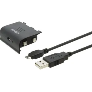 Kit Play & Charge Konix pour Manette de Xbox One pas cher