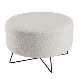 MACABANE Pouf rond tissu bouclette blanc pieds croisés métal noirVendu parcdiscount