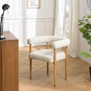 Comparateur de prix : MACABANE Gaston - chaise en tissu écru, dossier arrondi et pieds en bois naturel