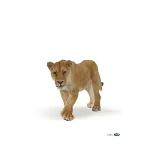50028 Lionne figurine papo pas cher
