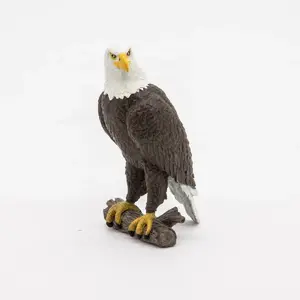 Figurine Pygargue - PAPO - LA VIE SAUVAGE - Oiseau rapace - Peint à la main pas cher