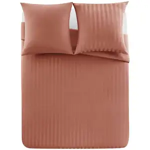 Parure de lit Housse+ 2 taies 240x260 cm SATINAVendu parconforama