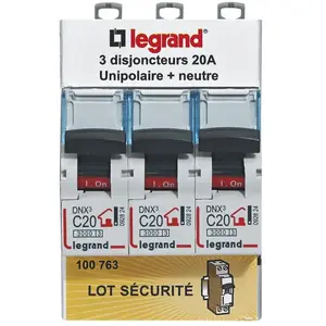 Lot de 3 disjoncteurs DNX3 unipolaire + neutre 20A Legrand pas cher
