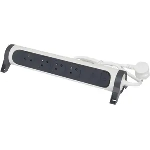 Comparateur de prix : Multiprise avec interrupteur 4 prises avec disjoncteur Legrand blanc et gris 1.5 m
