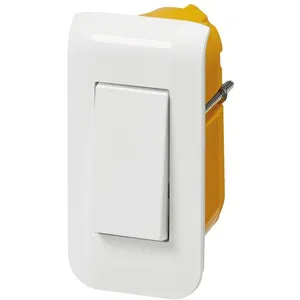 Comparateur de prix : LEGRAND Interrupteur ou va-et-vient Mosaic 10A étroit + Plaque + Boite