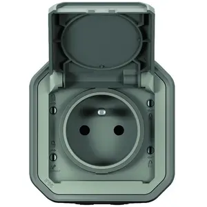 Comparateur de prix : Legrand Prise de courant 2P+T Plexo complet saillie gris (069731L)