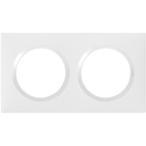 Comparateur de prix : Plaque carrée DOOXIE finition blanc 2 postes - LEGRAND - 600802
