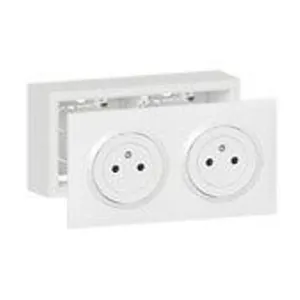 Comparateur de prix : LEGRAND - Kit double prise 2p+t/surface précâblée bte saillie Dooxie